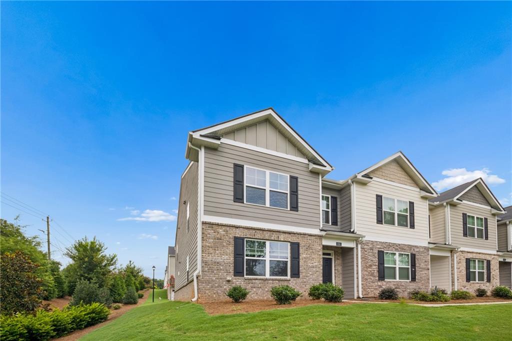 608 Gray Branch Court