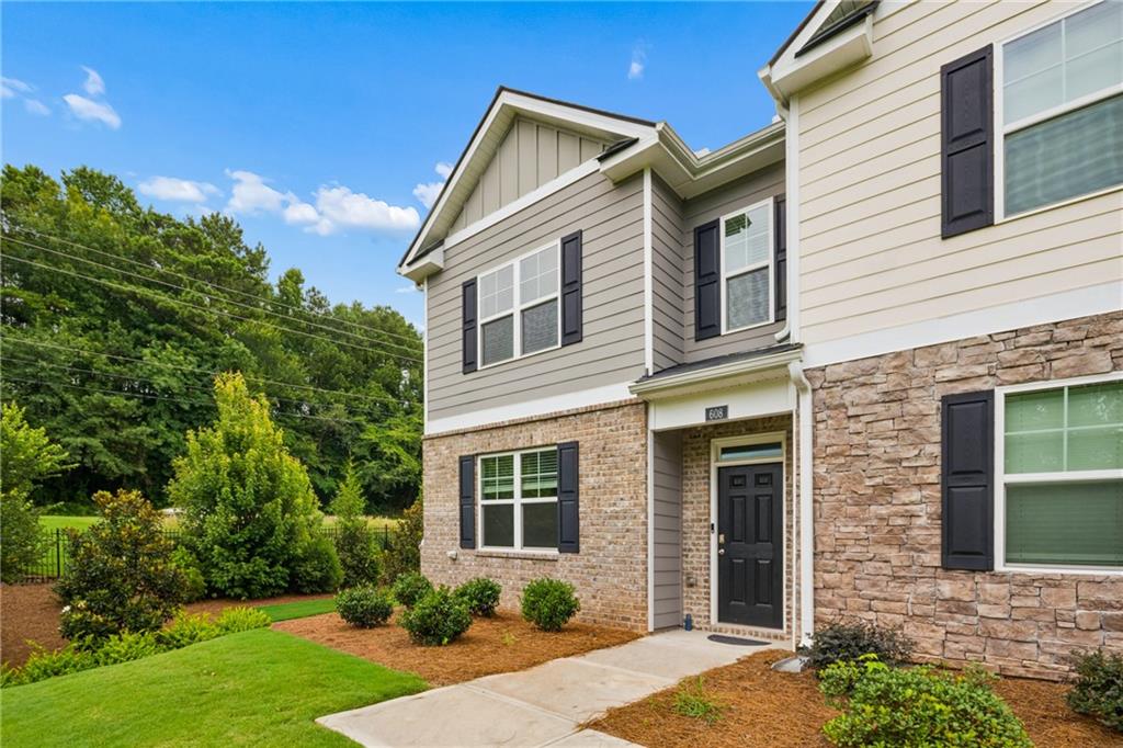 608 Gray Branch Court