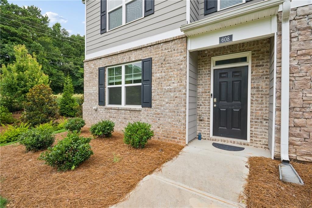 608 Gray Branch Court