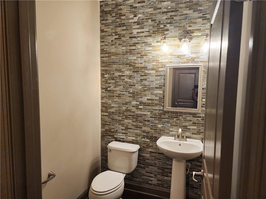Shiloh Pointe - Residential Lease