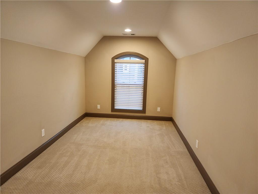 Shiloh Pointe - Residential Lease