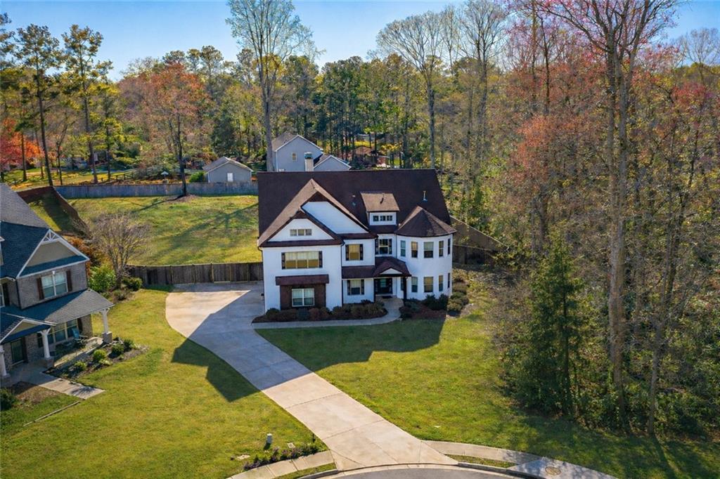 2813 Carrick Court