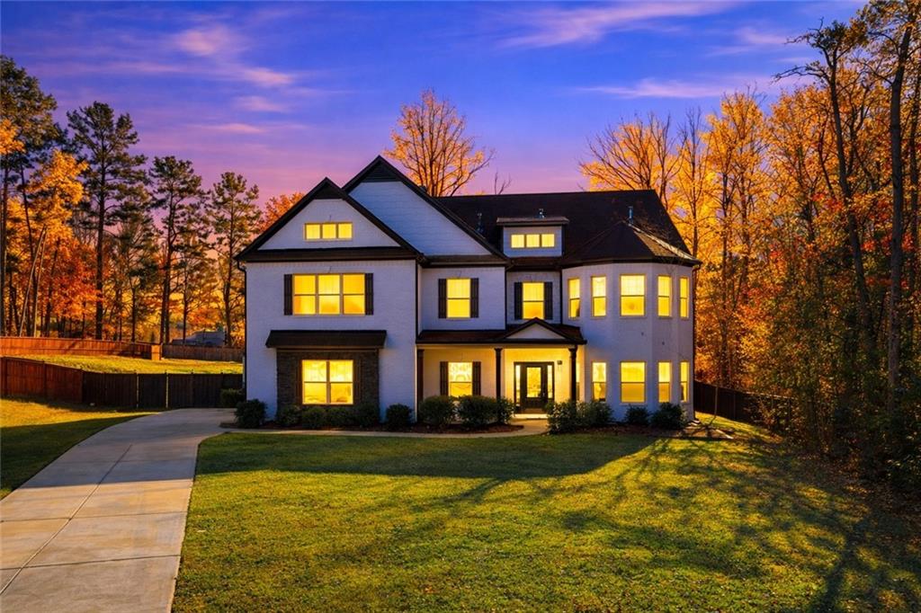 2813 Carrick Court