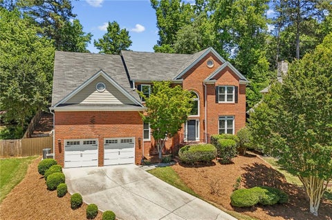 Homes For Sale - 240 Amberton Court Ct<br/> Johns Creek, GA 30097