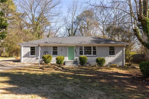 Photo of 2886 Horse Shoe Drive SE, Atlanta, GA 30316 (MLS # 7716133)