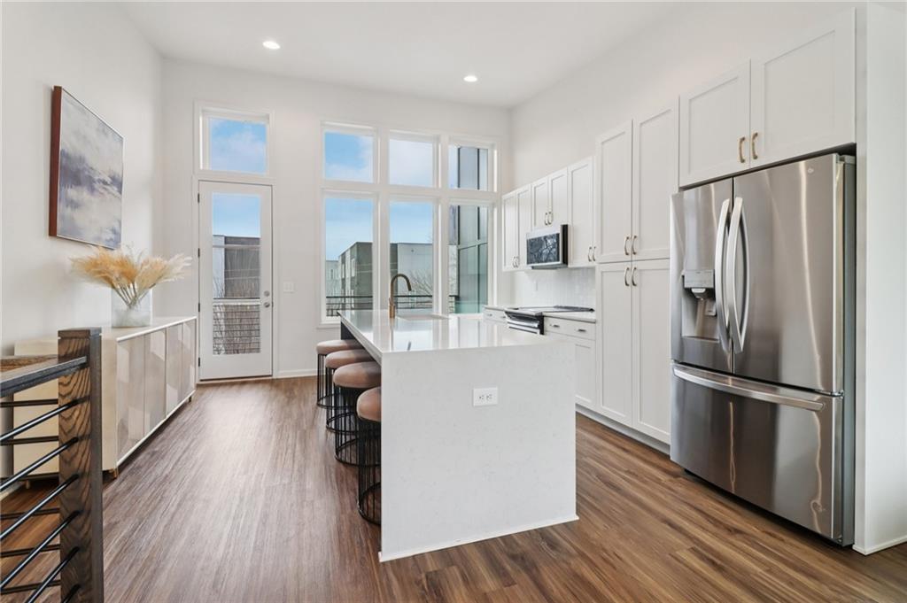 451 Parkway Drive NE