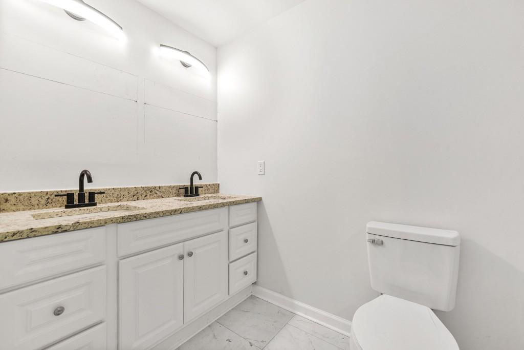1712 Venetian Drive, Atlanta, Georgia image 16