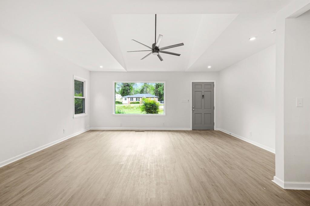 1712 Venetian Drive SW