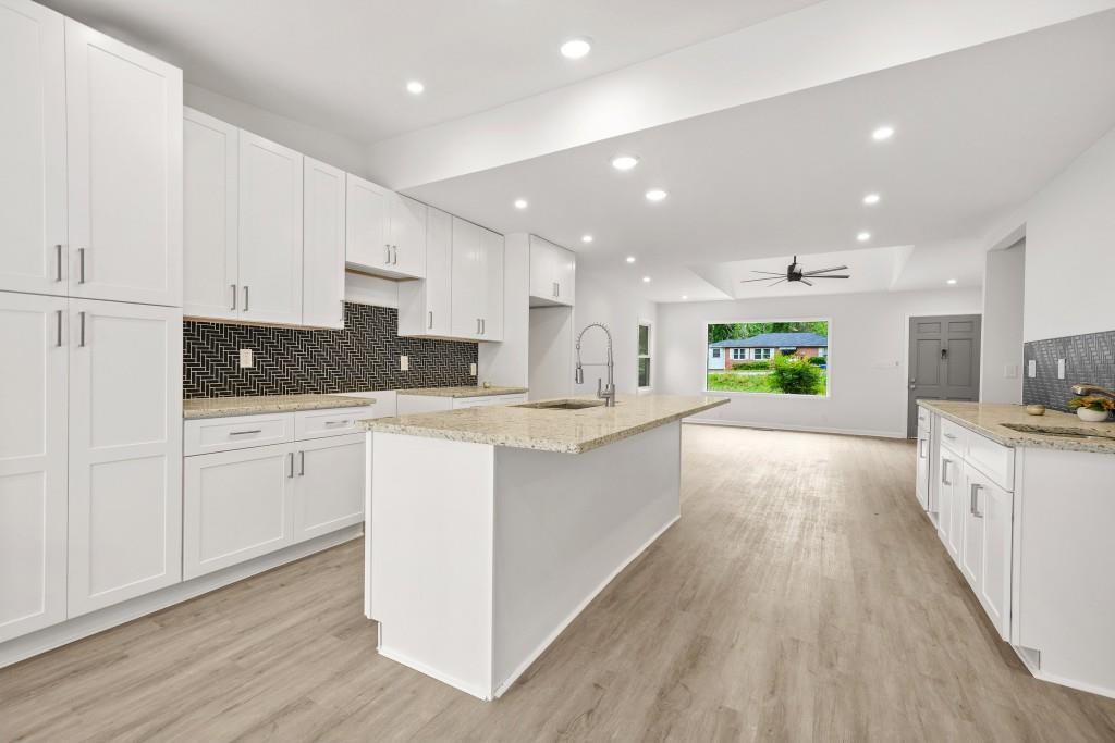 1712 Venetian Drive, Atlanta, Georgia image 6