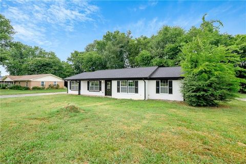 A home in Calhoun