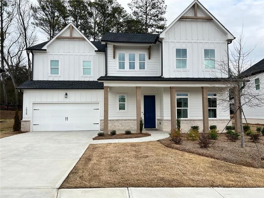 Brand New READY TO MOVE IN! 5 bedrooms 4.5 bathrooms home Available for rent in the highly desirable Freestone Station neighborhood. Situated in Cobb County Schools. The gorgeous kitchen is the perfect environment for entertaining guest with an oversized island and ample counter space. The casual dining area is adjacent to the kitchen and provides a convenient and intimate setting. With 10' ceiling in Great Room and an expansive loft above, the main living space offers plenty of seating and the perfect setting for social gatherings. Large primary suite includes walk in closet and private bathroom with large walk-in shower and linen closet. Flex room and Guest Bed room on the main floor with access to full bath & the second floor has another 3 bedrooms with 2 bathrooms. Oversized laundry room on the second floor with convenient access to bedrooms. Washer, Dryer and Refrigerator included. Great amenities including large swimming pool, two tennis courts and playground. Proximity to local amenities, and easy accessibility to parks, shopping, schools and entertainment. Enjoy the convince of close proximity to Kennesaw Mountain National Park, The Marietta Square, Town Center Mall, The Avenues West Cobb and The Battery Atlanta. Whether you're enjoying the private backyard or exploring nearby attractions, this home offers the best of both comfort and location.