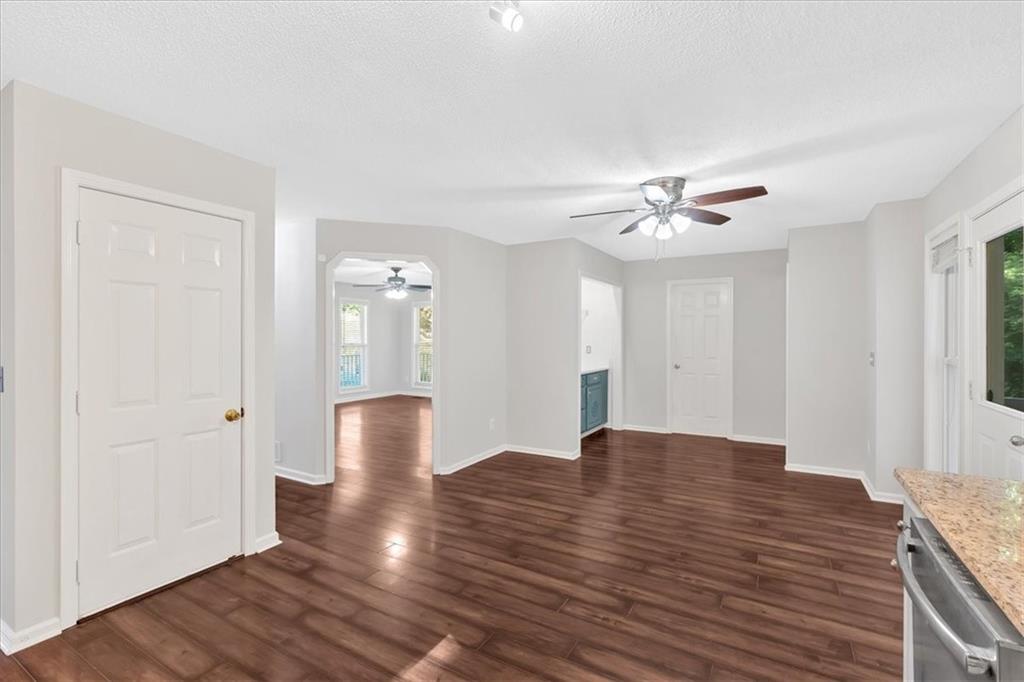 185 Waverly Walk, Douglasville, Georgia image 20