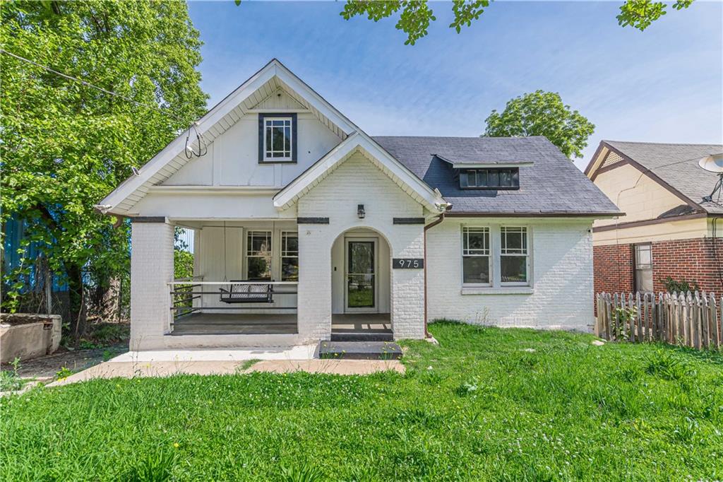 975 Dill Avenue SW