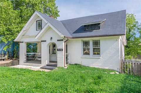 975 Dill Avenue SW Atlanta GA 30310