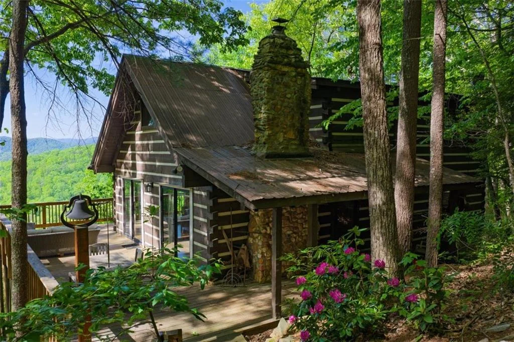 1049 Rockwater Road