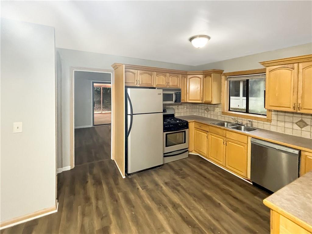 Sunburst - Residential Lease