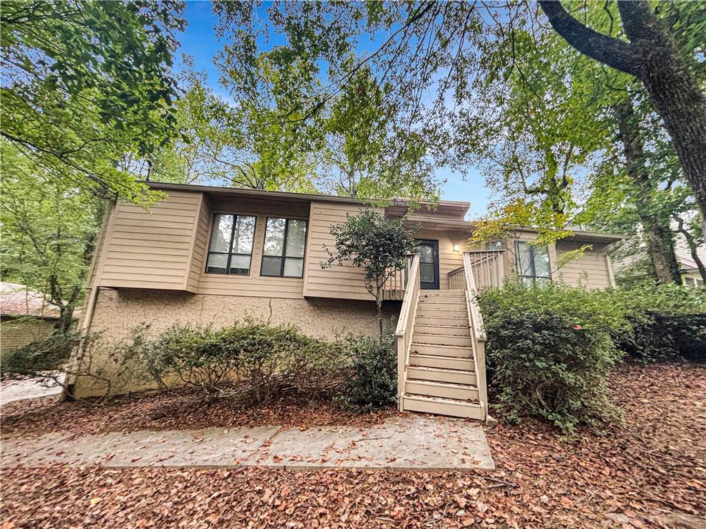 *** IF YOU READ THIS, THE PROPERTY IS STILL AVAILABLE. APPLICATION TAKES 3-5 DAYS TO PROCESS. TO SEE OUR REQUIREMENTS, PLEASE VISIT OUR WEBSITE>HOW-TO-GET-APPROVED/ *** 

Lock in this great rate for 17 months!

Discover this absolutely gorgeous 3-bed, 2-bath contemporary home in the award-winning Simpson Elementary School district. Nestled in a prime neighborhood location, this home offers a blend of modern updates, thoughtful design, and easy access to modern amenities that make for a perfect, comfortable living. The large family room welcomes you with plenty of natural light via the high vaulted ceilings, and a cozy decorative fireplace for added warmth. The eat-in kitchen is bright and functional, with appliances such as a refrigerator, stove, microwave and dishwasher, complemented by stained cabinets, laminate counters, and a breakfast area next to large bay windows. A laundry room with washer and dryer hook ups is available to the side. A separate dining room, featuring custom-built shelving, adds a touch of elegance for entertaining. The spacious master suite has large walk-in closets, and bathroom with double vanities and a shower/tub combo, and opens directly to a private deck, providing the perfect retreat for relaxing outdoors. The basement offers a bonus room, which can serve as a home office, workout space, or recreation room. A sunroom floods the home with additional light, with brand-new windows to be installed creating an ideal spot for enjoying the views of the backyard. The driveway leads to the 2-car garage. New LVP is installed in the hallways and common areas, with new carpeting installed in the bedrooms. 

The home is a quick 5 minutes away from The Forum Peachtree Corners. This beautiful European-inspired outdoor shopping center houses mid-high end stores such as Trader Joe's, Sonoma, Talbots, etc, together with delicious restaurants such as La Parrilla, Grace 1720, Jason's Deli and more. Groceries and Supermarkets such as Ingles, Lidl, Trader Joe's and Sprouts Farmers Market are also located here and ensure plenty of options for groceries and other daily necessities. Wide boardwalks, clean grounds, music and decorations during the Holidays ensures that visits here are always enjoyable! Alternate shopping locations can be found at Peachtree Square Shopping Center and Peachtree Parkway Shopping Plaza, both only 10 minutes away. For recreation, Jones Bridge Park, just 3 minutes away, provides a scenic view of the Chattahoochee River, and provides outdoor spaces for walking, jogging, and picnics. Peachtree Corners Football Club is right next door and offers multiple playing fields to enjoy the sport.  

All residents are enrolled in the Resident Benefits Package (RBP) for $50.00/month which includes liability insurance, credit building to help boost the resident's credit score with timely rent payments, up to $1M Identity Theft Protection, move-in concierge service making utility connection and home service setup a breeze during your move-in, our best-in-class resident rewards program, on-demand pest control and much more! More details upon application approval. 

The lockbox will work from 8:00 am to 7:30 pm, seven days per week. 

Please go to our website and schedule the showing to receive a one-time code to open the lockbox on site. 

Professionally managed.

*** BEWARE. SCAMMERS ARE RAMPING UP AND CREATING FALSE ADS USING OWNER'S PICTURES TO SCAM PEOPLE. FOR THIS REASON, ALL OF OUR PROPERTIES HAVE LIVE CAMERAS AND ALARMS. INSTRUCTIONS WILL BE GIVEN TO YOU PRIOR TO YOUR VIEWING. IF YOU ARE ASKED TO PAY CASH TO ANYONE, YOU ARE BEING SCAMMED! CALL THE POLICE IMMEDIATELY ***
