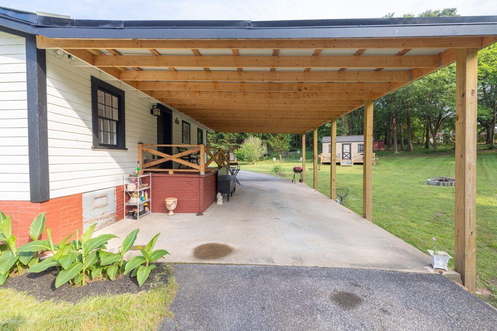 99 Hickory Street, Commerce, Georgia image 24