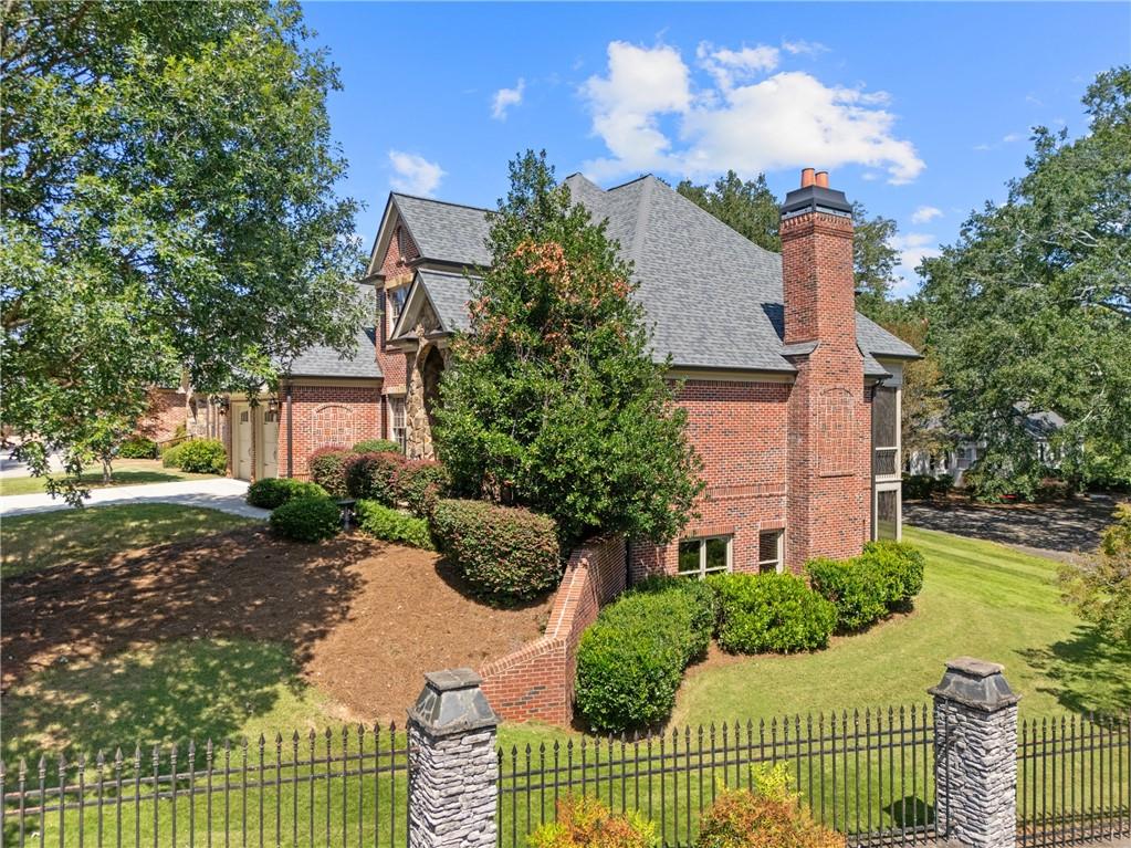 306 Vinings Walk