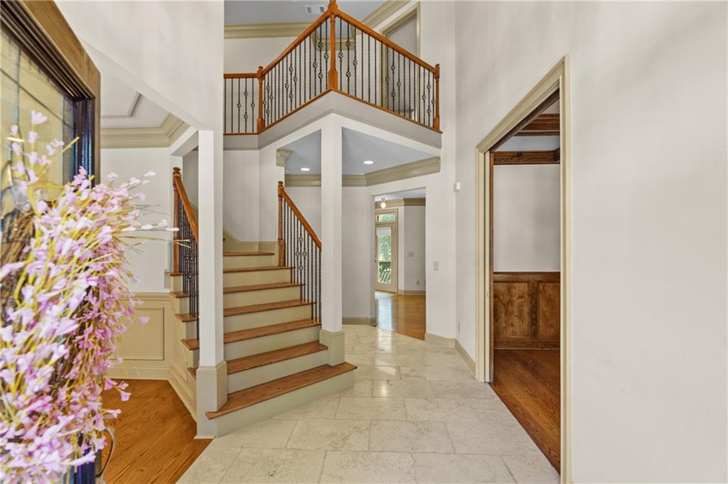 306 Vinings Walk