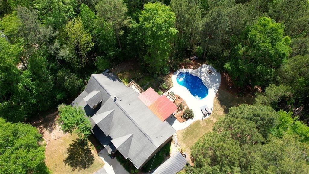 80 River Shoals Court