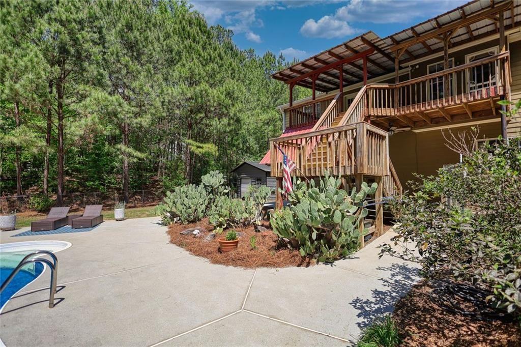 80 River Shoals Court