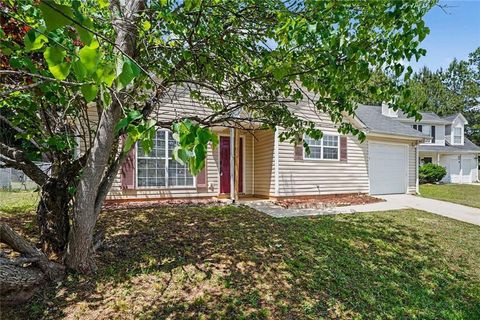 Homes For Sale - 187 Inverness Drive<br/> Riverdale, GA 30238