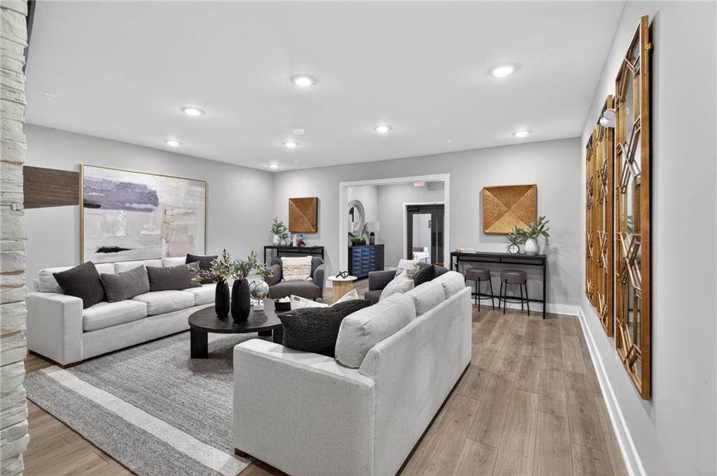3342 Orwell Way 1206