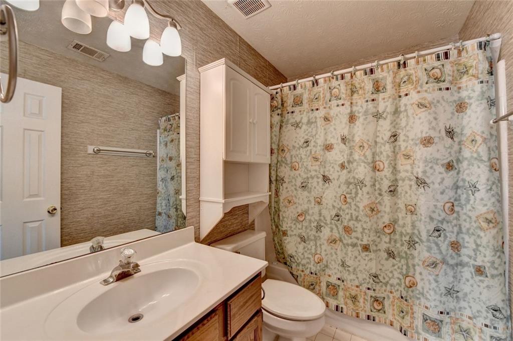 1464 Yorktown Drive, Lawrenceville, Georgia image 22