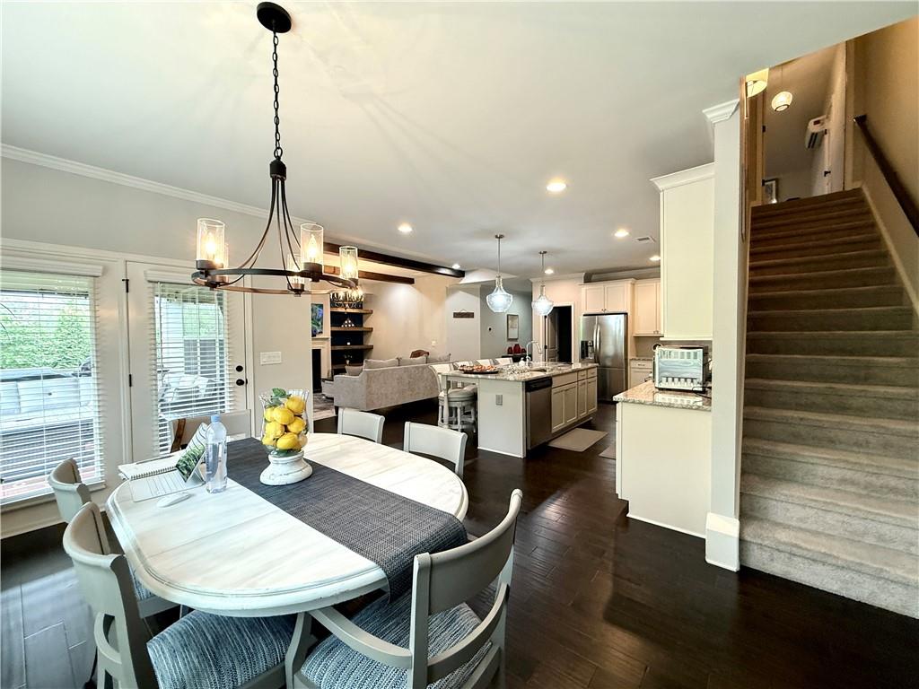 Larkspur - Residential