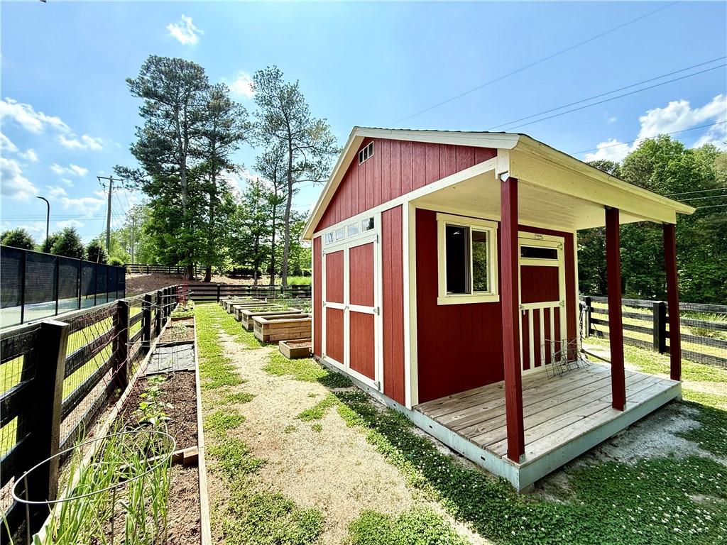 Larkspur - Residential