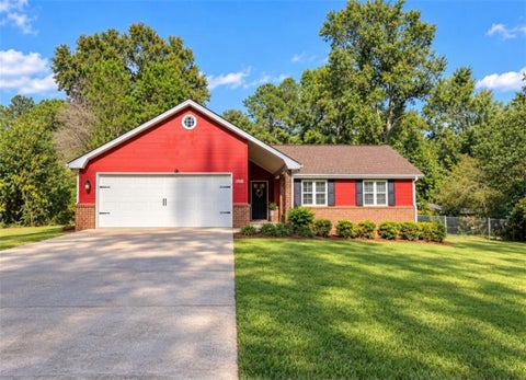 Homes For Sale - 1980 Christian Circle<br/> Conyers, GA 30013