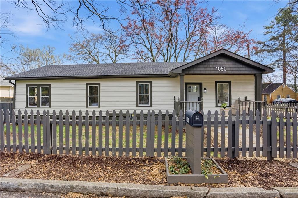1050 Edie Avenue SE