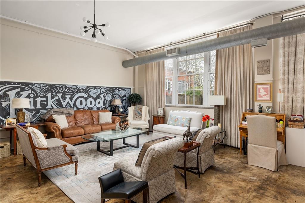 138 Kirkwood Road NE 14