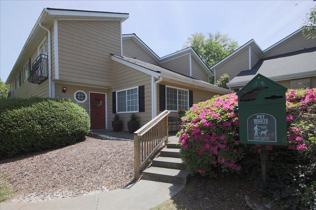 1468 Briarwood Road NE 703