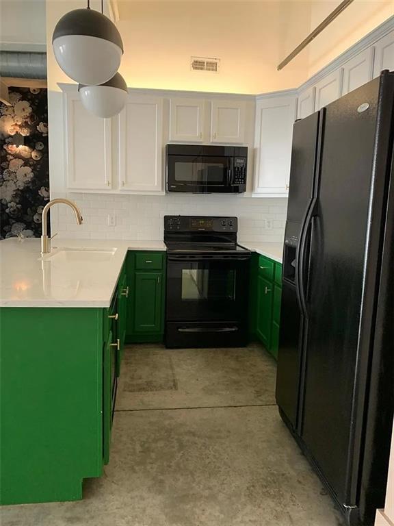 806 Marcus Street SE 17