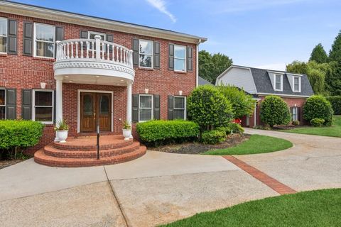 A home in Dahlonega