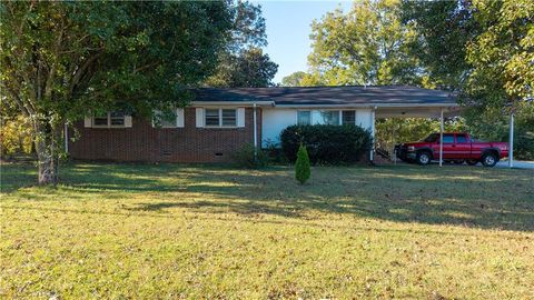 4024 Atlanta Hwy Hiram GA 30141