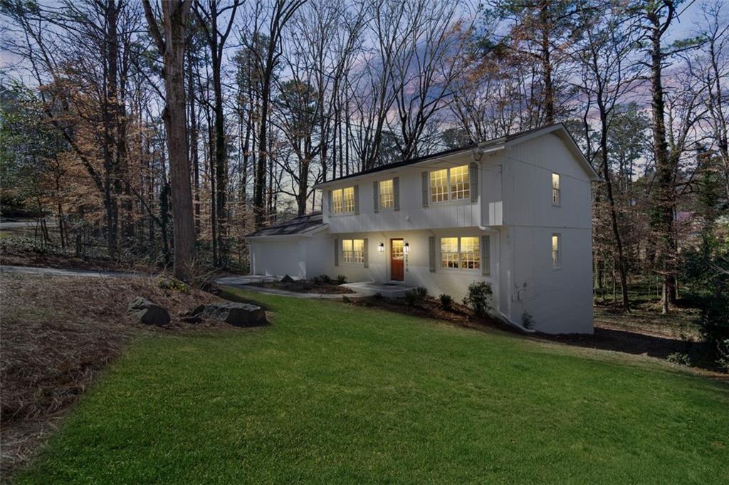 2818 Thornbriar Road