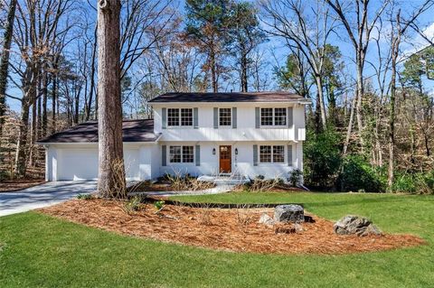 2818 Thornbriar Road Atlanta GA 30340