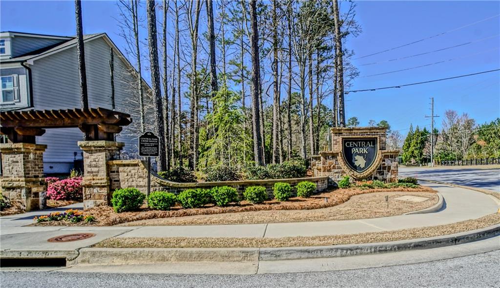3489 Central Park Drive, Loganville, Georgia image 4