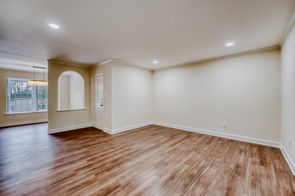 134 Woodmere Square NW 134