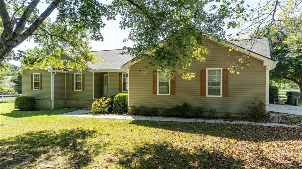 358 Roscoe Davis Road