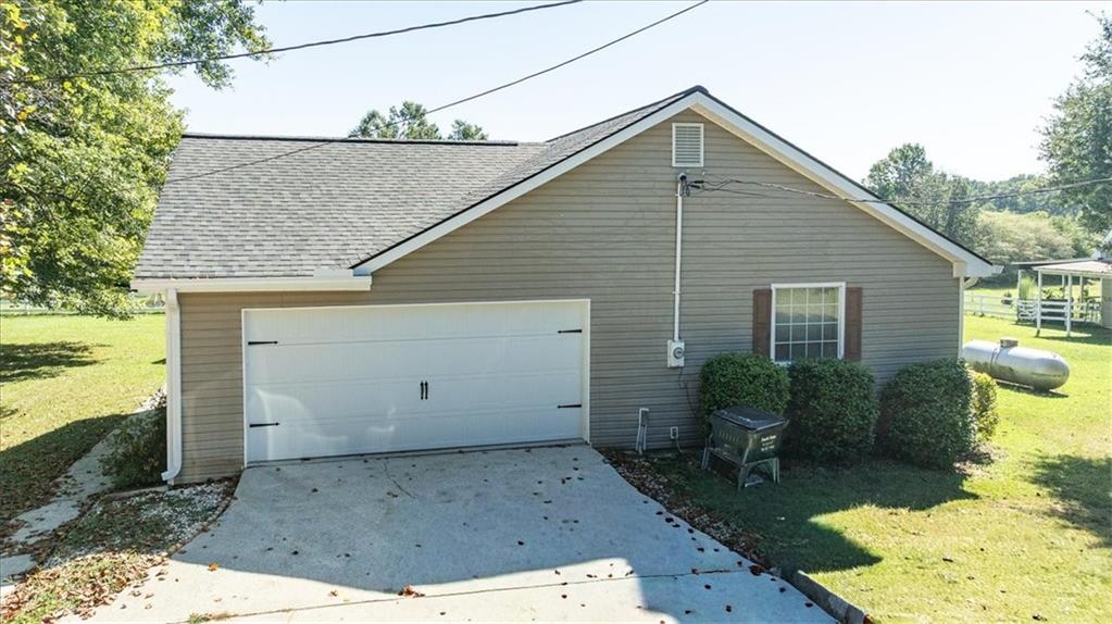 358 Roscoe Davis Road