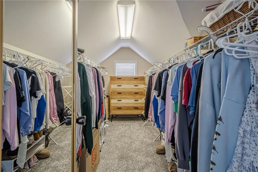 Canton, Georgia 30114, United States, 6 Bedrooms Bedrooms, ,5 BathroomsBathrooms,Residential,Active,146367