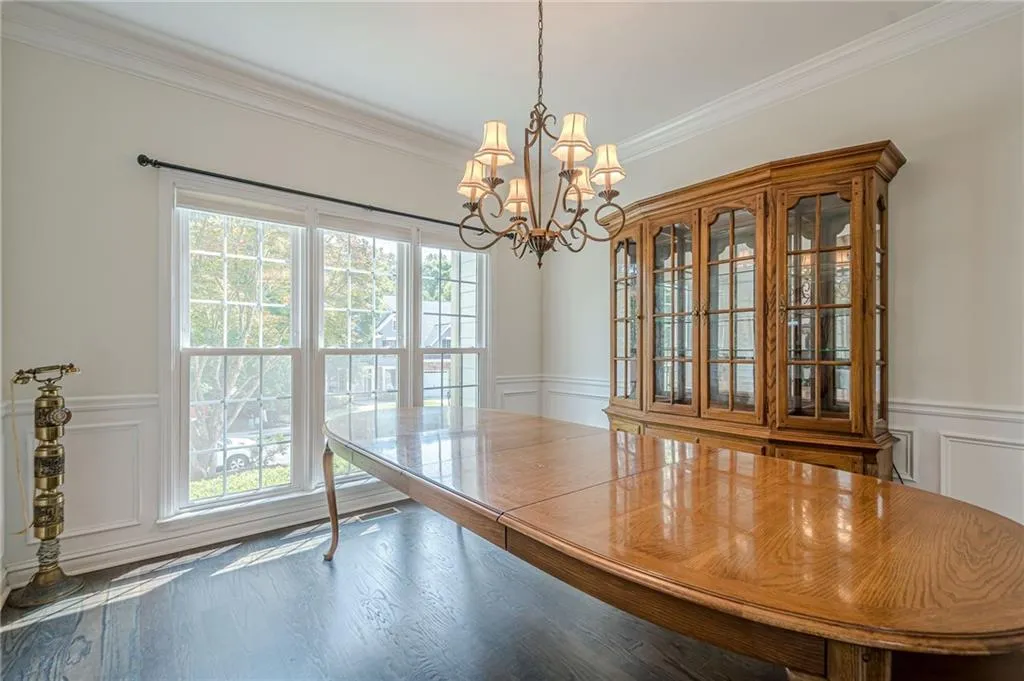 Canton, Georgia 30114, United States, 6 Bedrooms Bedrooms, ,5 BathroomsBathrooms,Residential,Active,146367