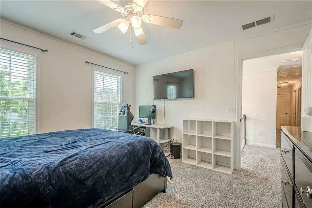 Canton, Georgia 30114, United States, 6 Bedrooms Bedrooms, ,5 BathroomsBathrooms,Residential,Active,146367