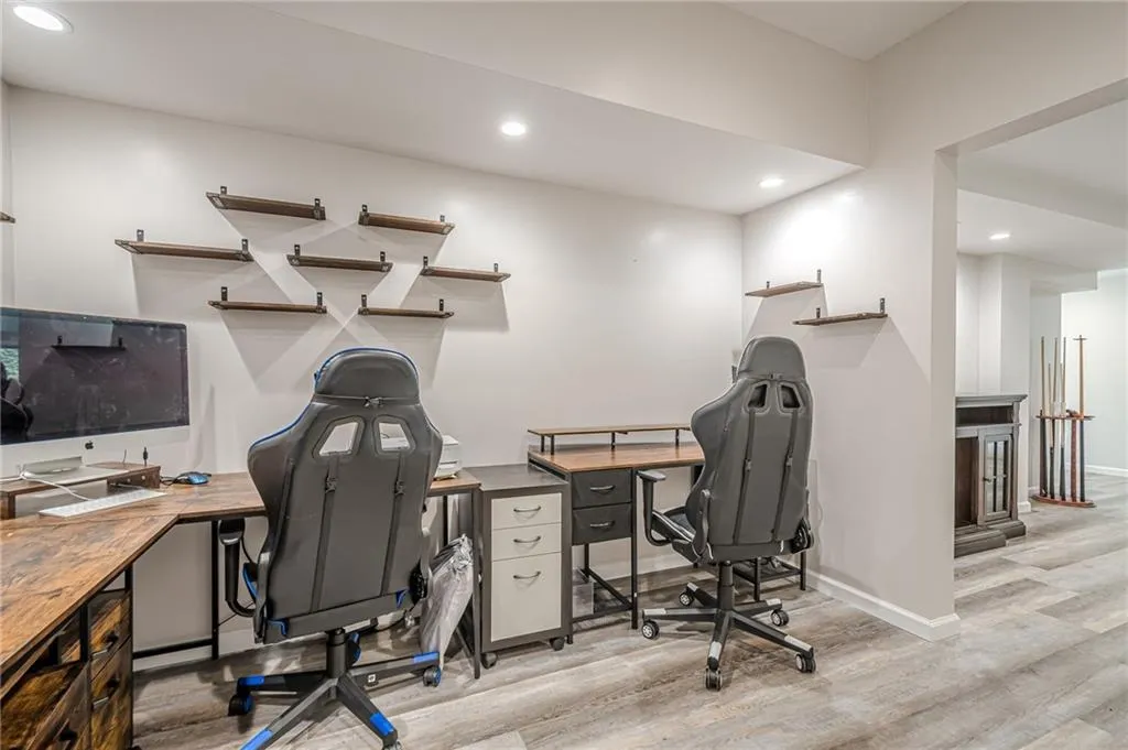 Canton, Georgia 30114, United States, 6 Bedrooms Bedrooms, ,5 BathroomsBathrooms,Residential,Active,146367