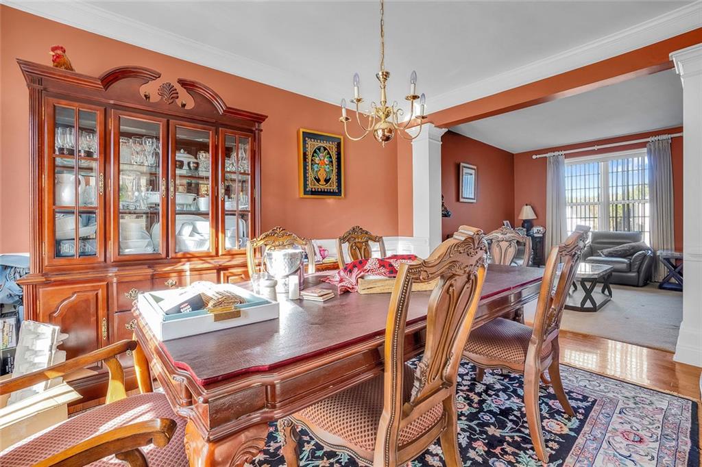 1905 Embassy Walk Lane