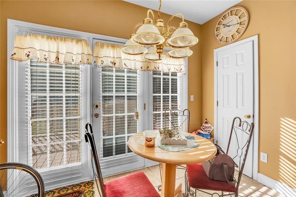 1905 Embassy Walk Lane